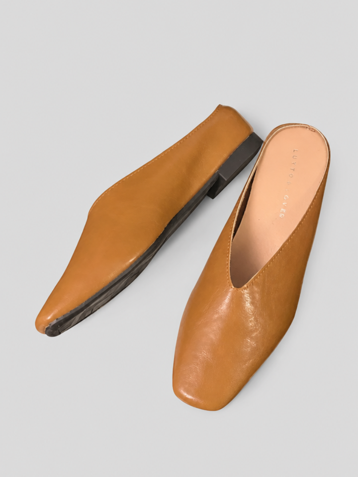 Vale Leather Flats