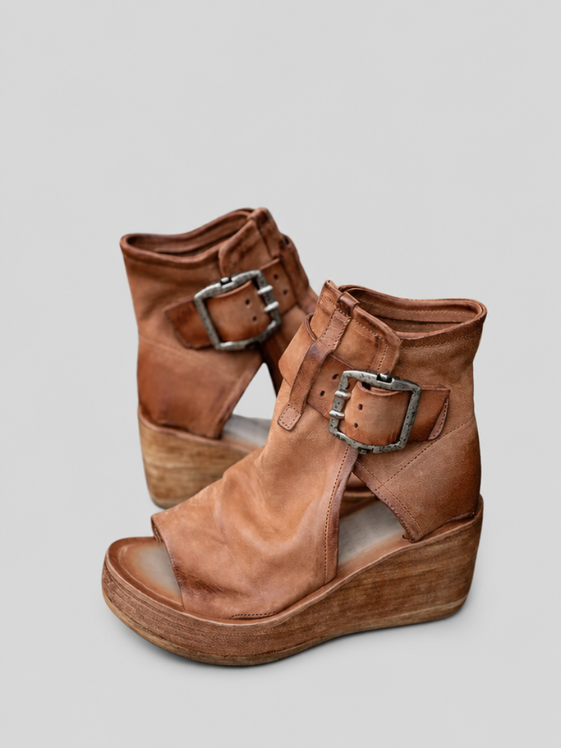 Claria – Orthopedic Handmade Sandals for Everyday Comfort