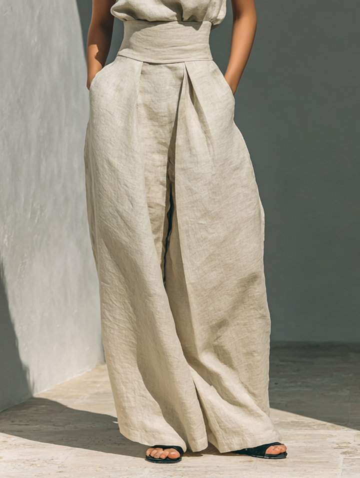 Women's minimalist set in cotton and linen with sleeveless blouse and wide-leg pants
