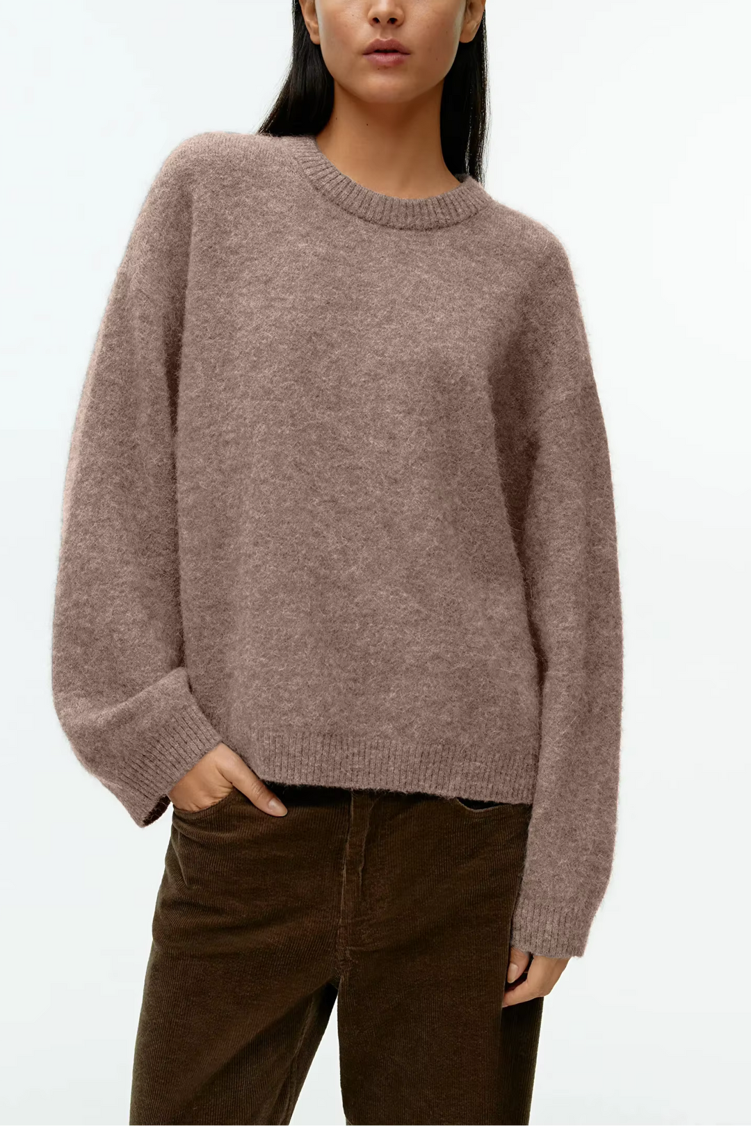 Matilda Relaxed Sweater in Acrylic and Viscose Blend
