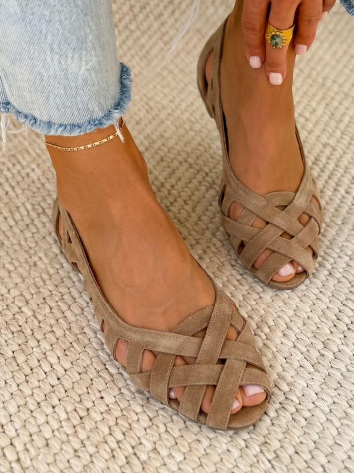 Jenefer | Lightweight Comfort Sandals