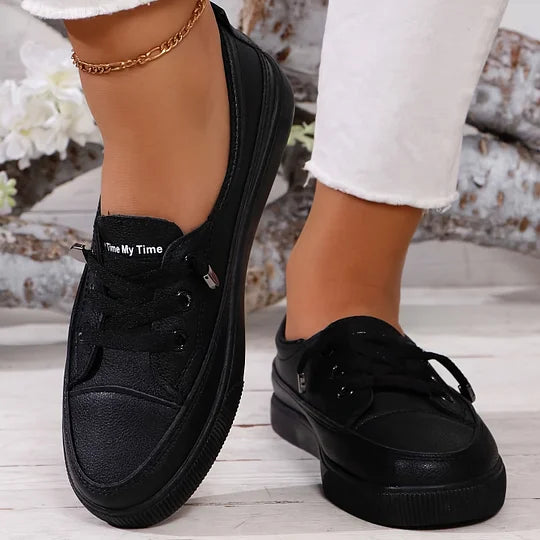 Élyna – Subtle Comfort for Effortless Steps