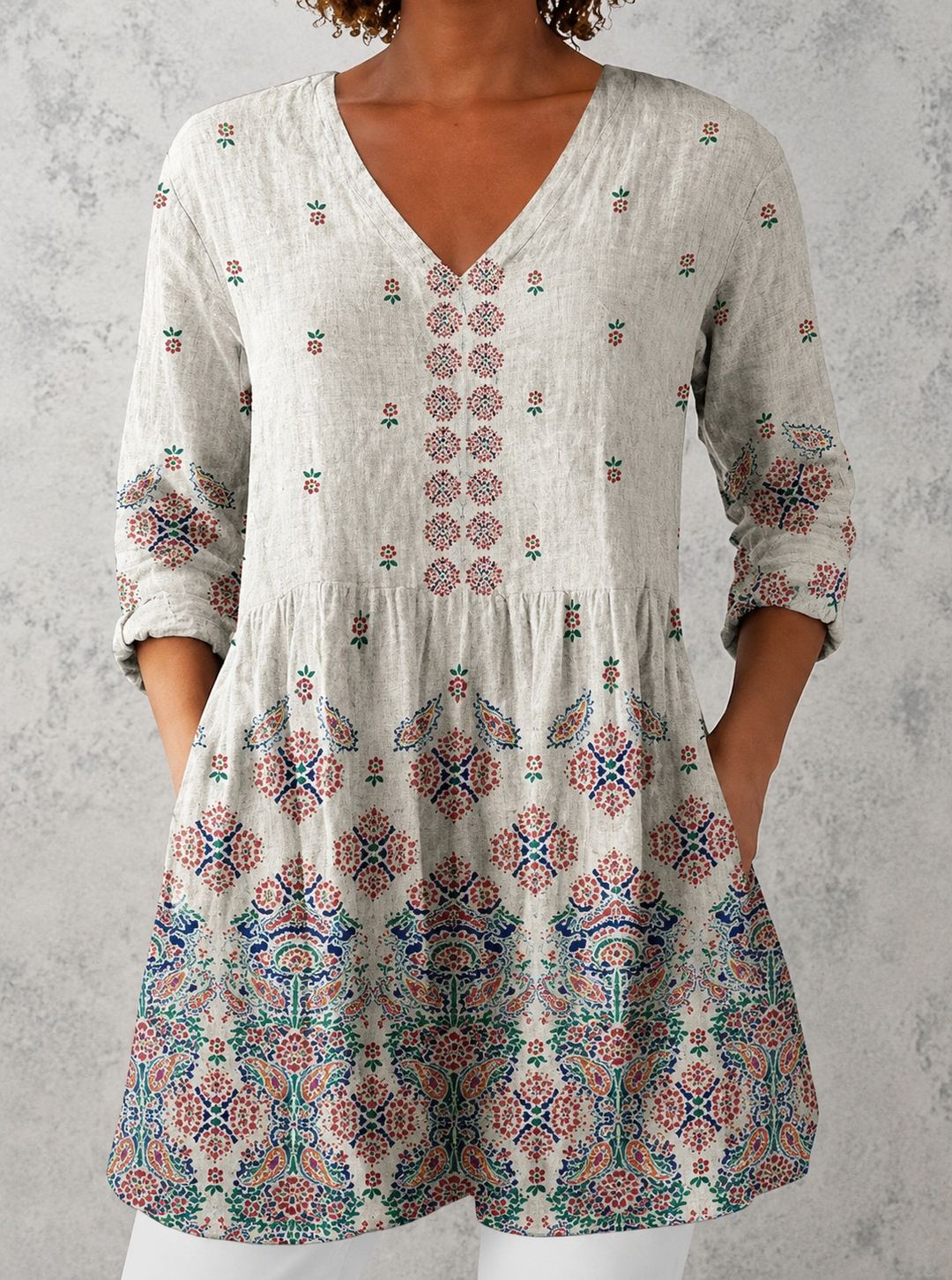 Coraline | Long Blouse with V-Neck