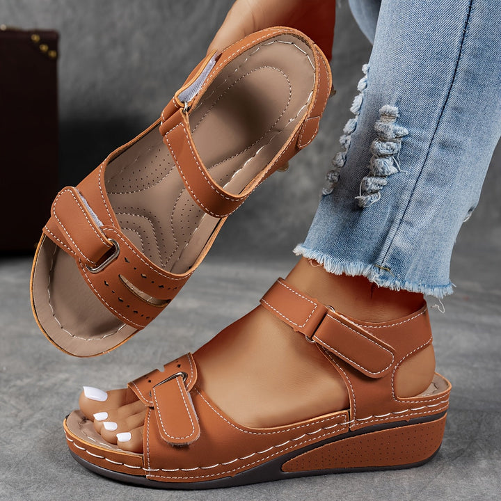 Ariya | All Day Comfort Sandals