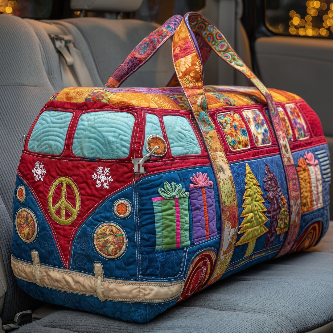 Reinilde™ | Christmas Van Quilted Weekend Bag
