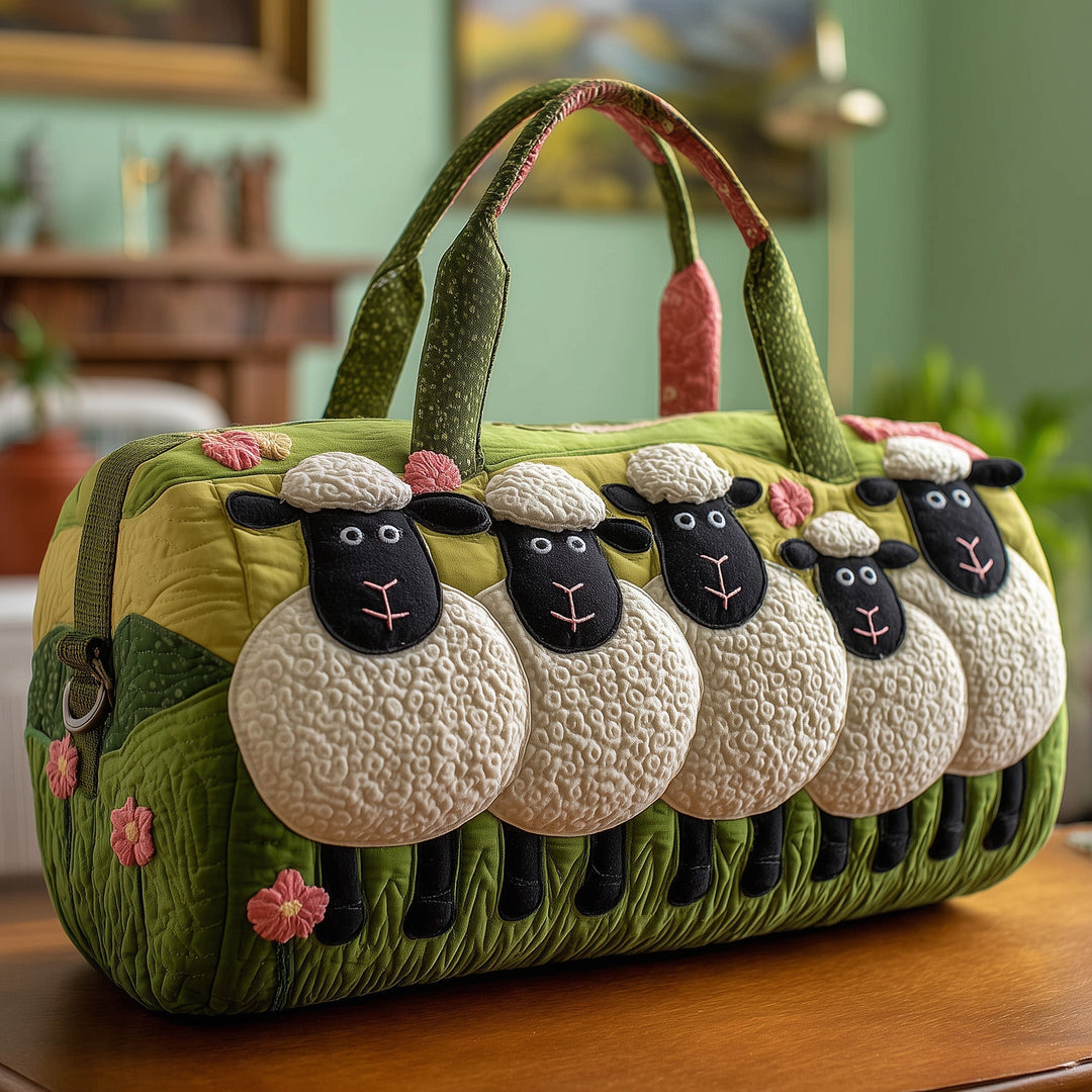 Mechteld™ | Sheep Serenity Quilted Weekend Bag