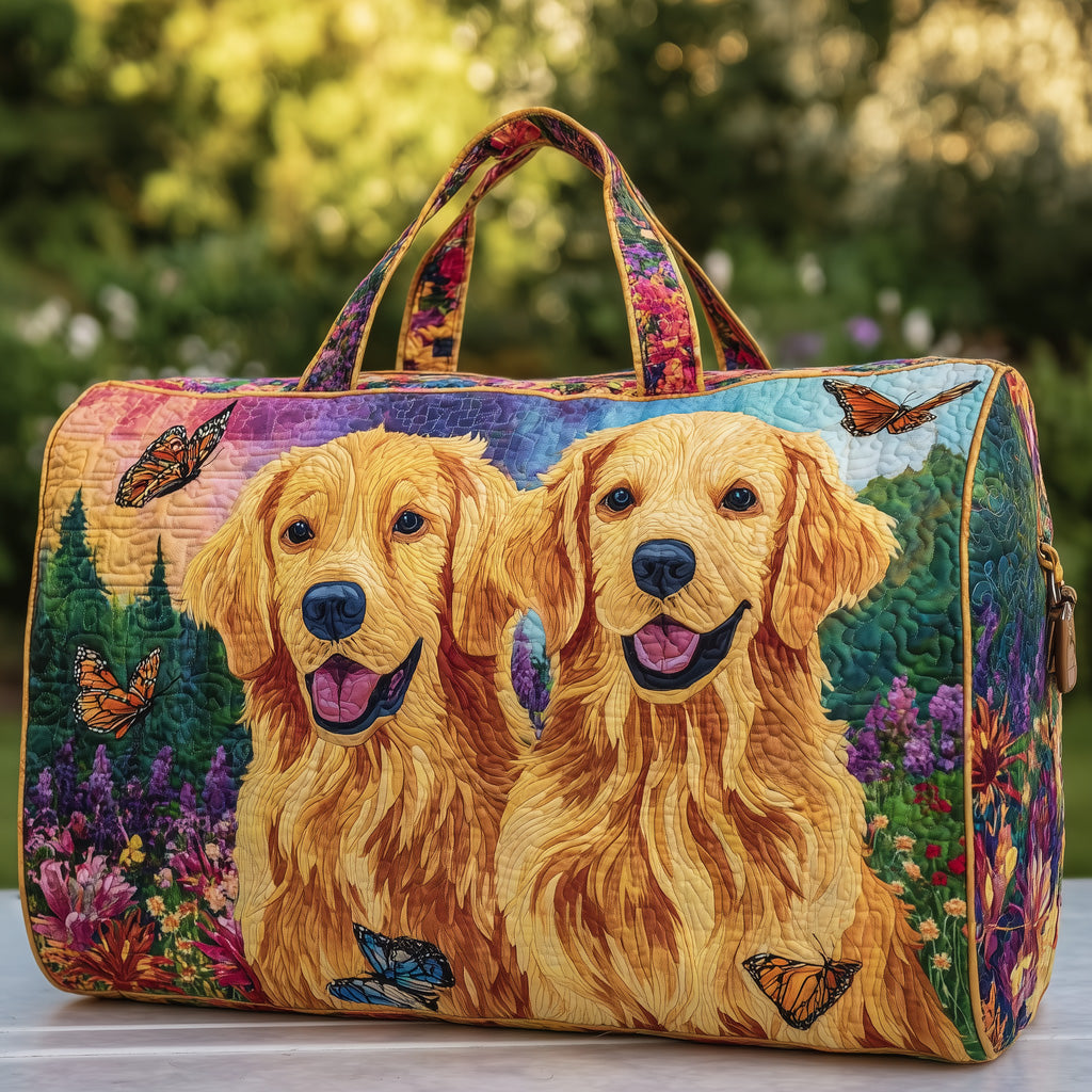 Abigael™ | Golden Retrievers Quilted Weekend Bag