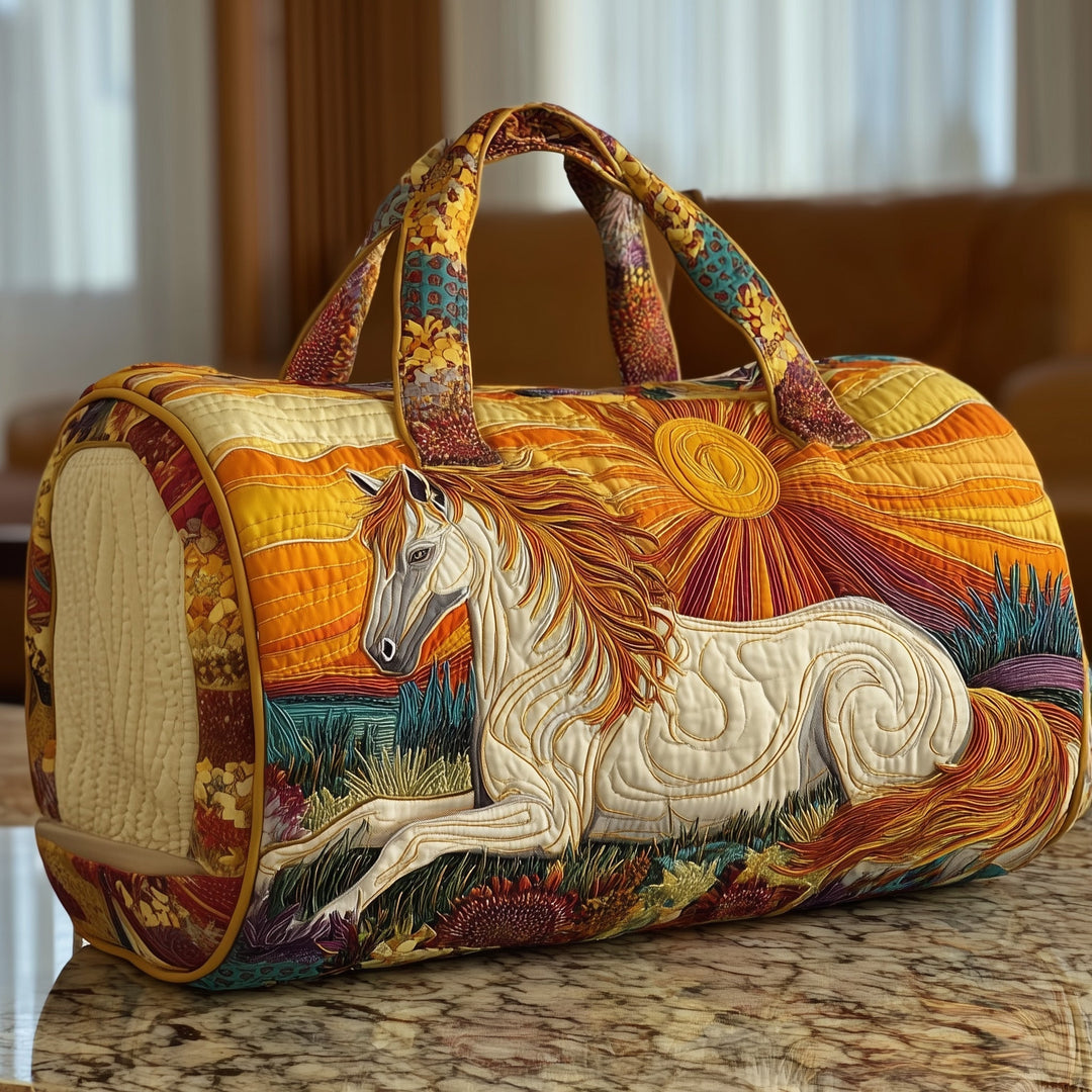 Sieglinde™ | Horse Quilted Weekend Bag