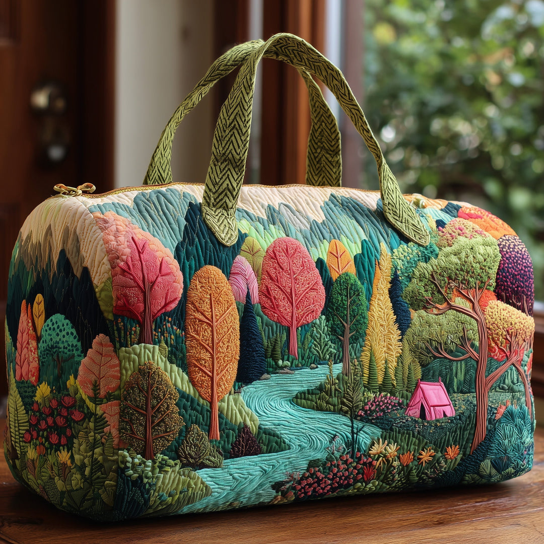 Leonarda™ | Forest Nook Quilted Weekend Bag