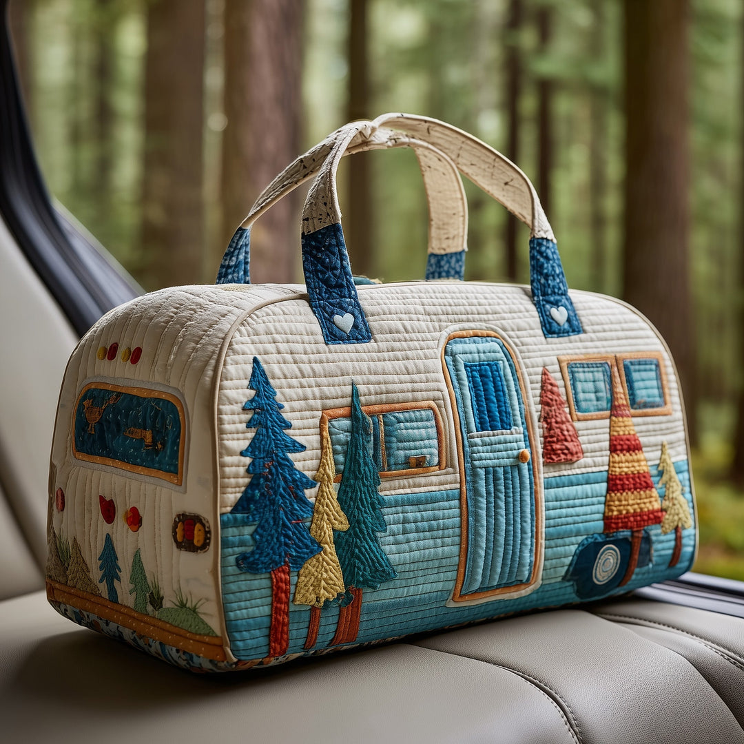 Agnete™ | Vintage Camping Trailer Quilted Weekend Bag