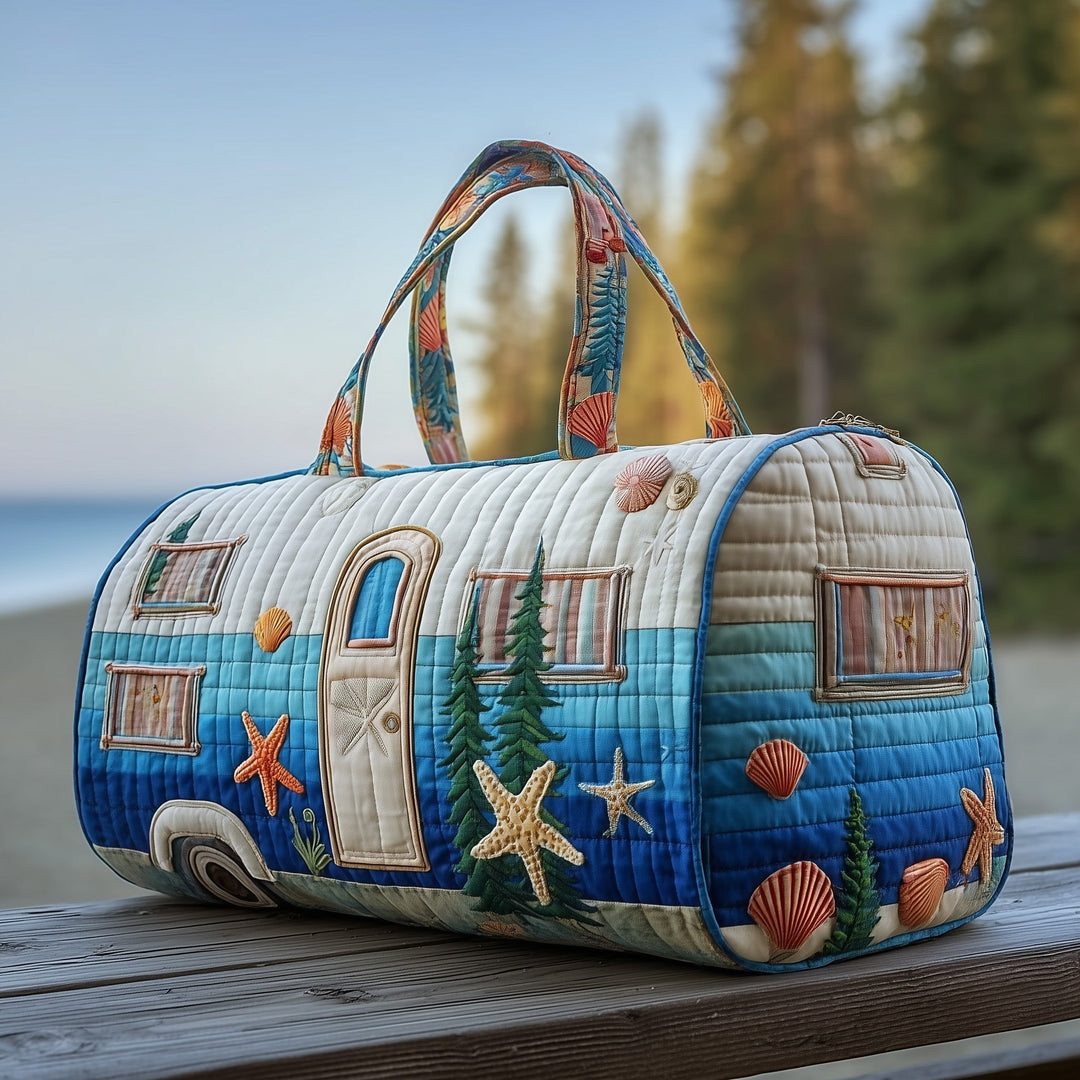 Rhoswen™ | Beachside Trailer Quilted Weekend Bag