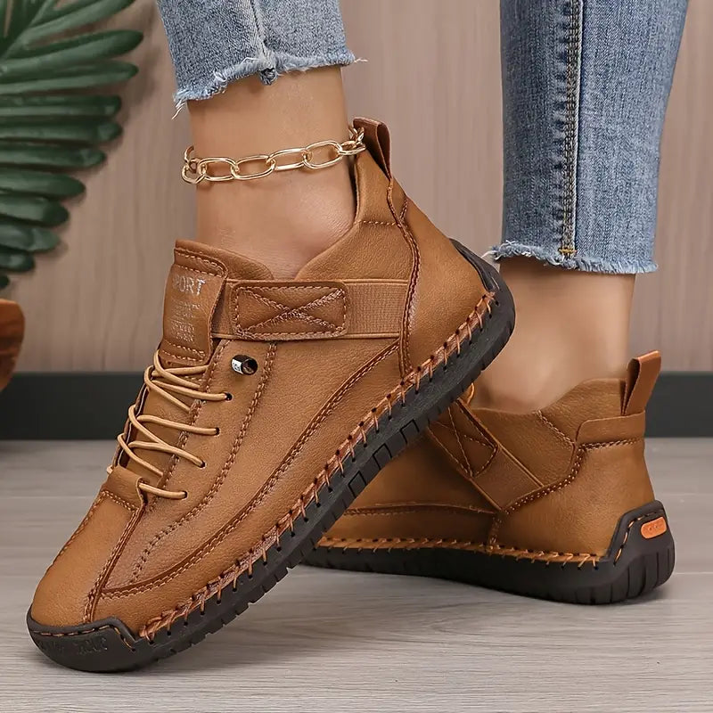 Nina - Ergonomically Designed Comfortable Sneakers
