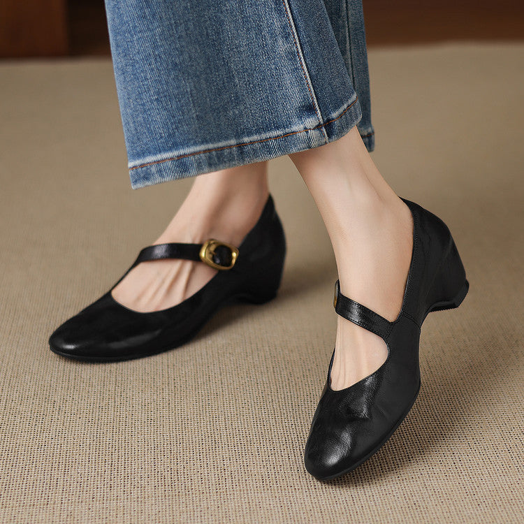 Mabel | Round-Toe Mary Jane Flats