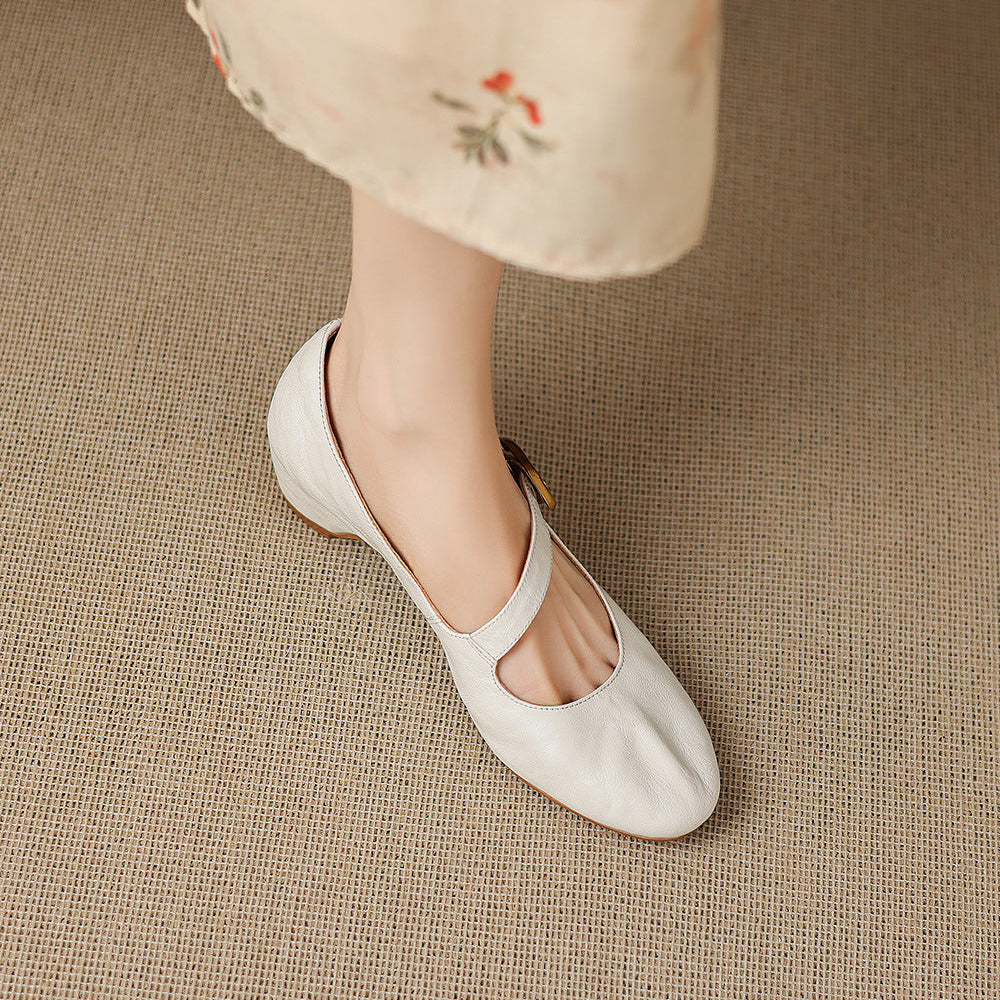 Mabel | Round-Toe Mary Jane Flats