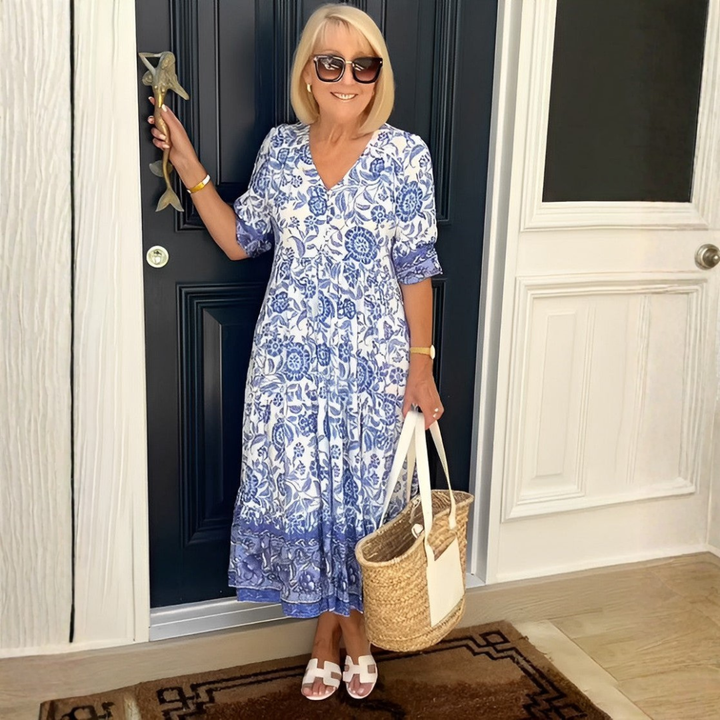Madison – Lightweight and flowy dress with a flattering cut