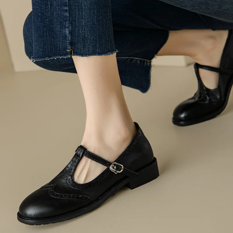 Peggy | Brogue T-Strap Mary Janes