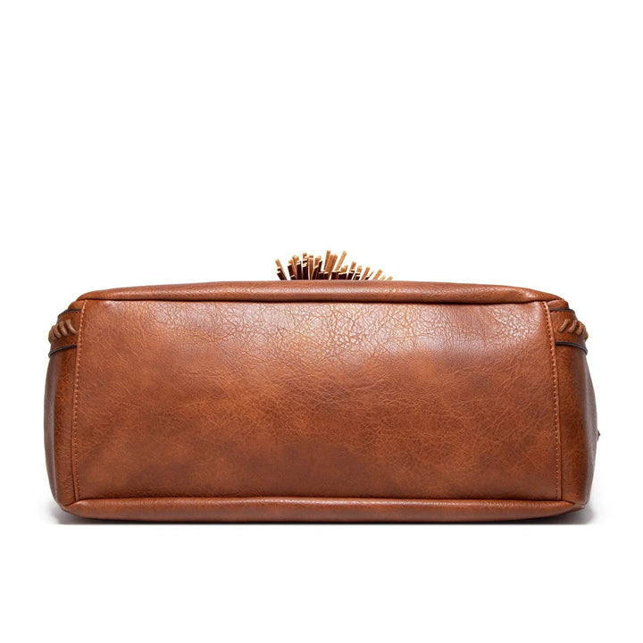 Nellie's Chic Leather Shoulder Bag | Elegant Sophistication