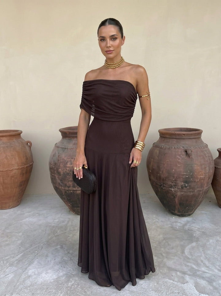 Isleen™ | Elegant Simba dress in silk tulle