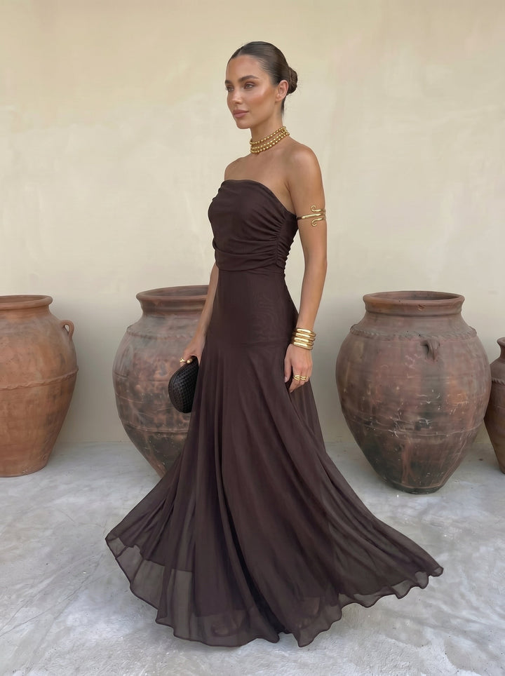 Isleen™ | Elegant Simba dress in silk tulle