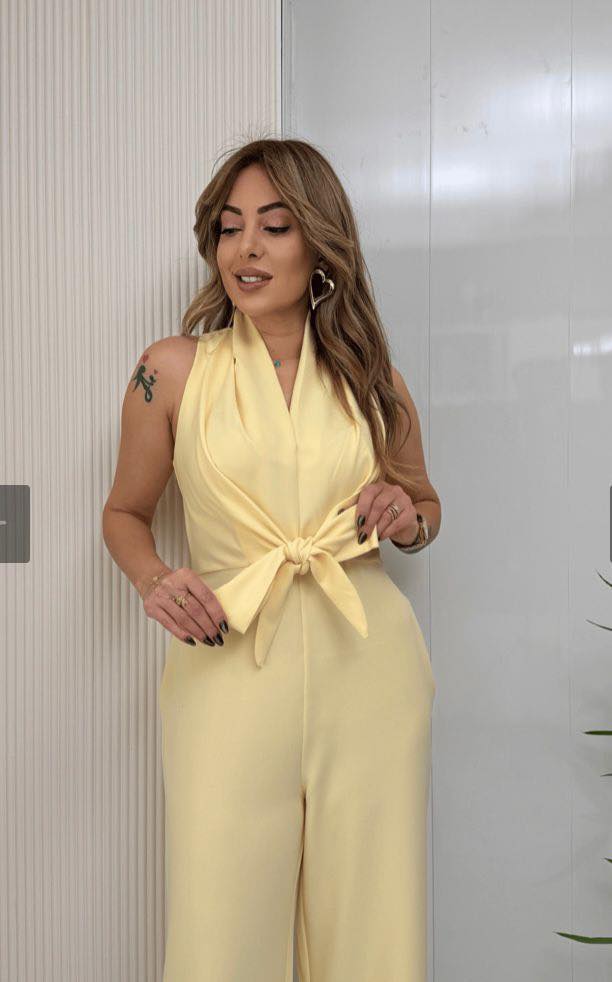 Carol | Elegant Wide-Leg Jumpsuit Yellow