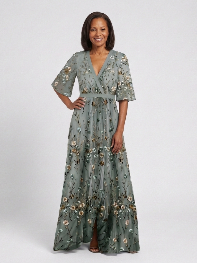 Melodi – Long floral dress with V-neck