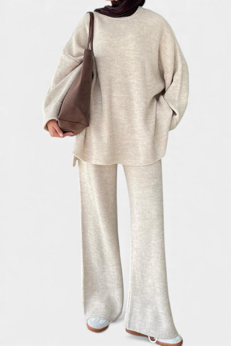 Quirina Relaxed Outfit with Round Neck Top and Flowing Pants