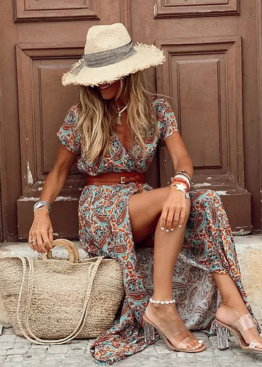 Joselin™ – Long Bohemian and Flowing Dress with Belt