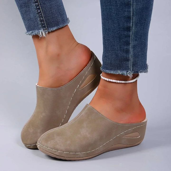 Iola | Cushioned Suede Mule Slippers