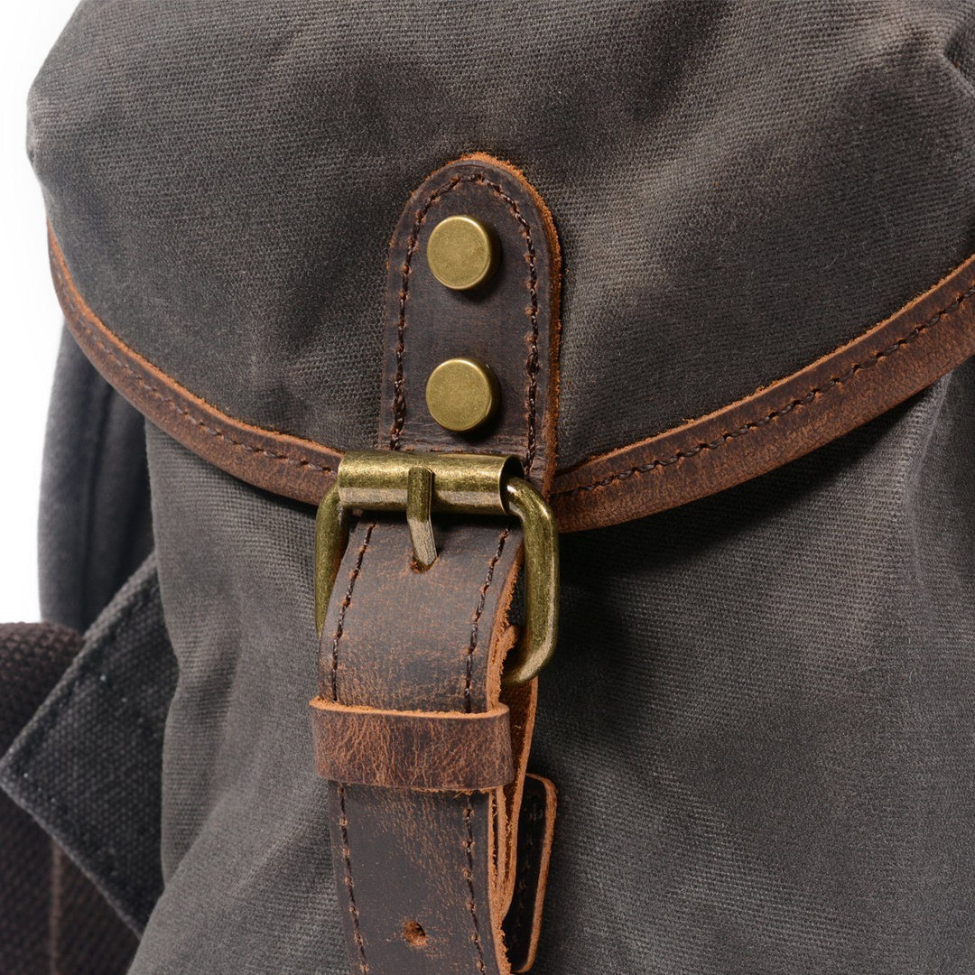 James - Classic Canvas and Leather Backpack