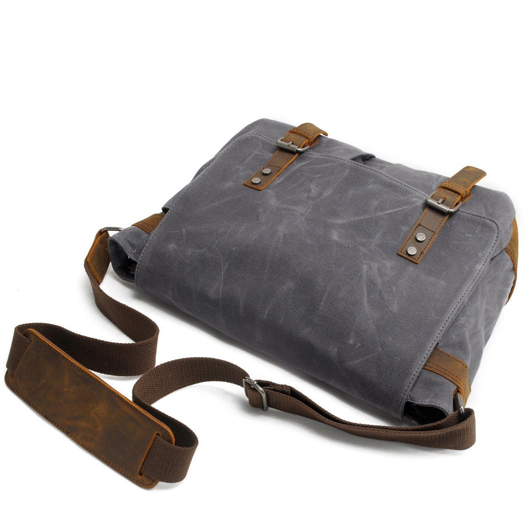 Joshua - Men's Canvas Crossbody Messenger Bag