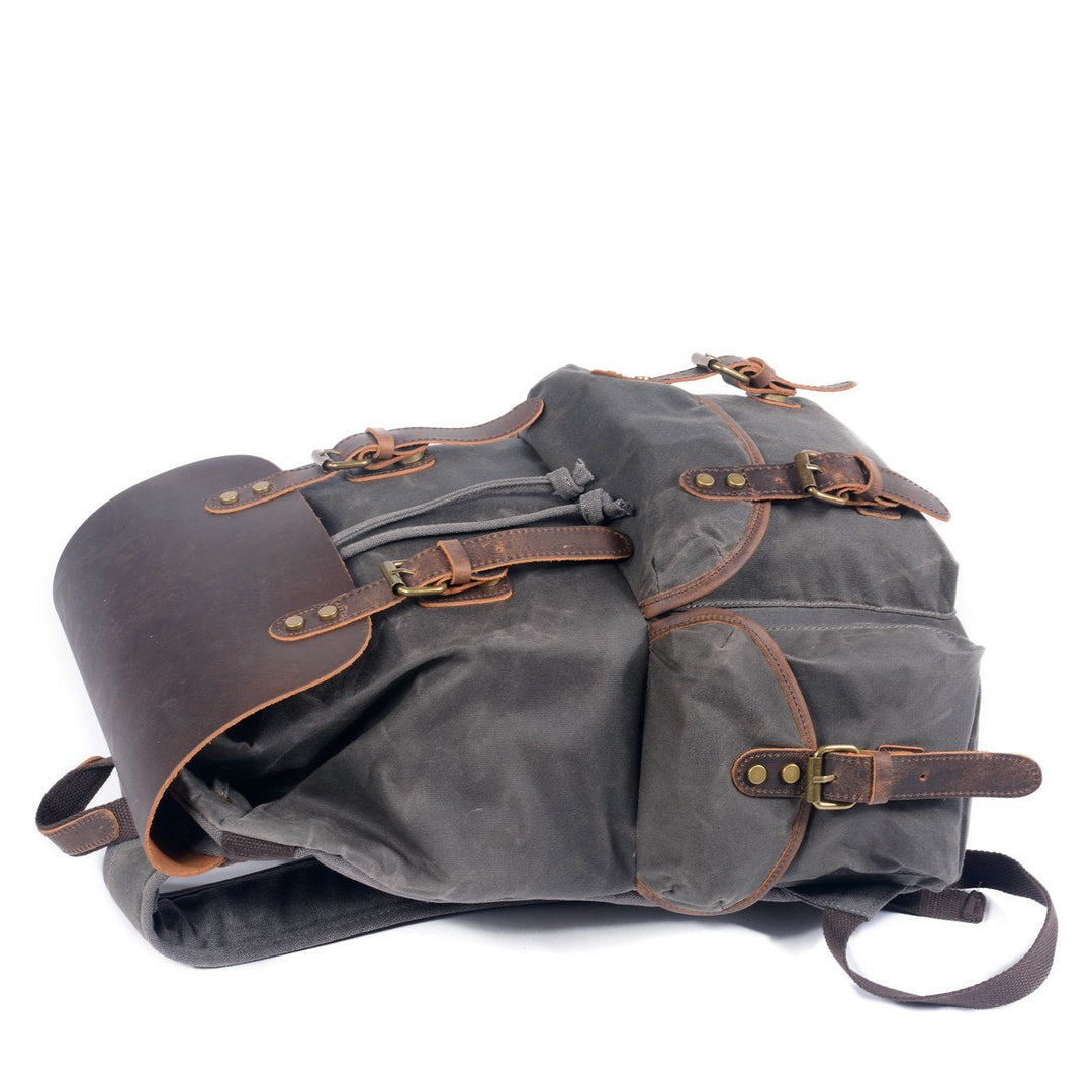 James - Classic Canvas and Leather Backpack