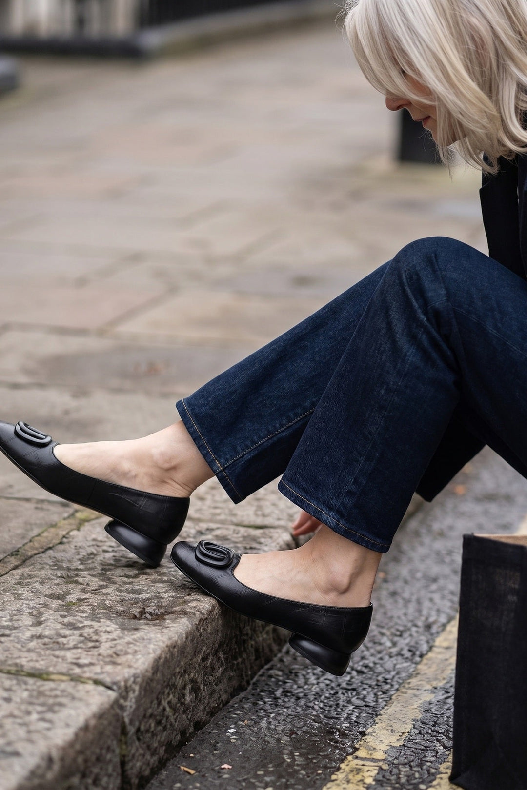Opium Leather Flats
