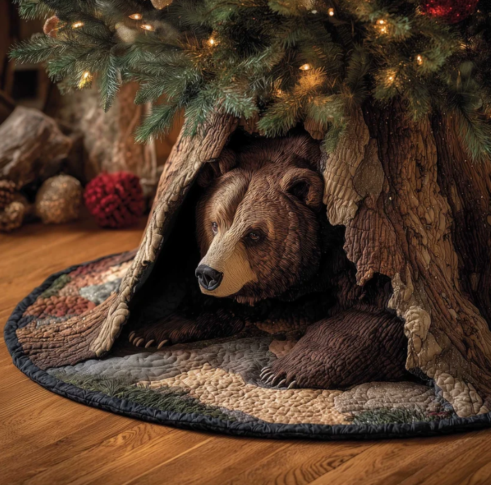 Mared™ | Bear Den Quilted Tree Skirt